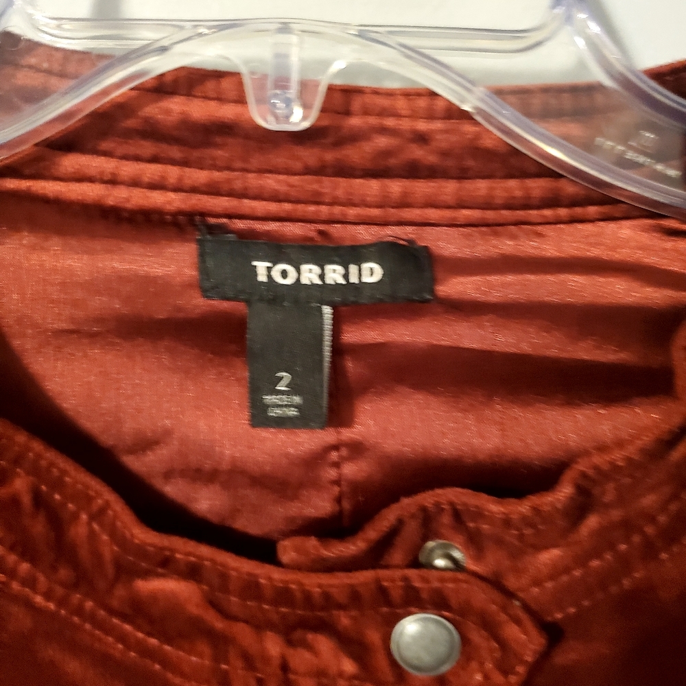 Velvet Cropped Jacket - Picture 2 of 7